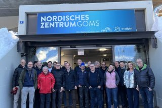 "Photo de famille" devant l'actuel Centre nordique de Conches